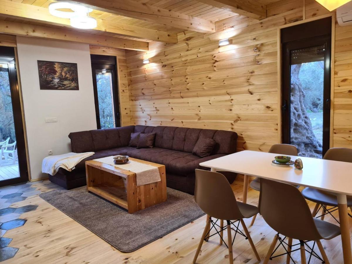 Olea Cottage Улцинь Екстер'єр фото