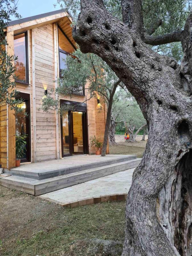 Olea Cottage Улцинь Екстер'єр фото