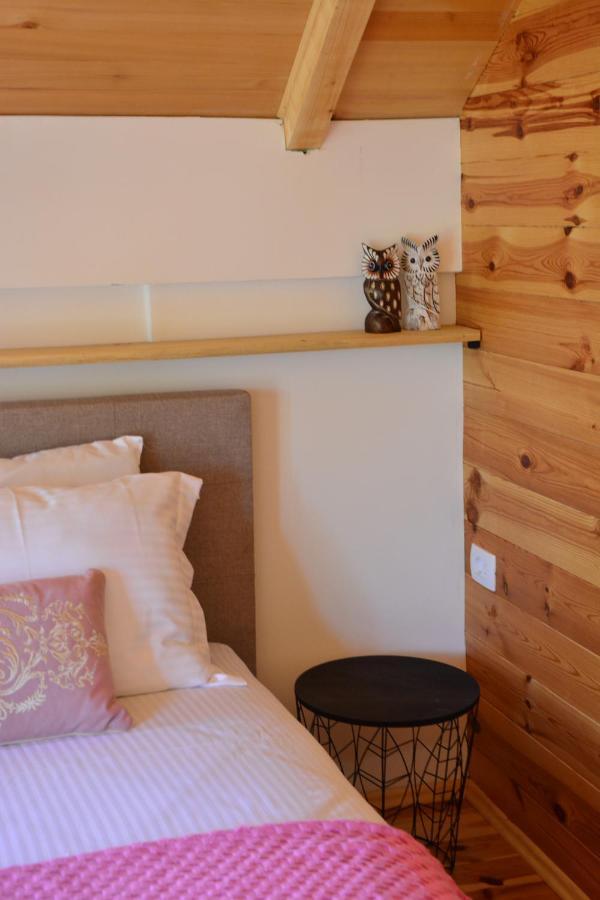 Olea Cottage Улцинь Екстер'єр фото